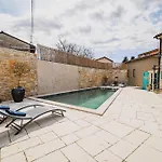 Villa Mint With Pool Pazin