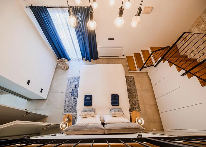 Mint With Pool Villa Pazin