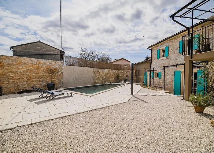 Villa Mint With Pool *