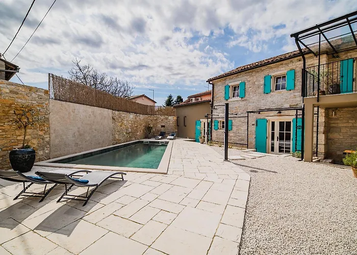 Villa Mint With Pool Pazin