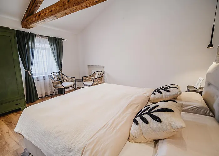 Mint With Pool Villa *