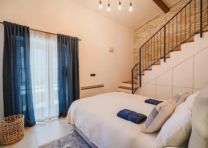 Mint With Pool Villa