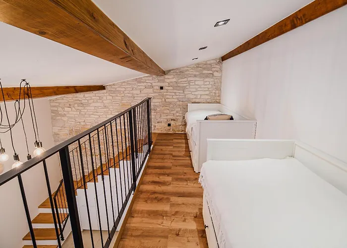 Mint With Pool Villa *